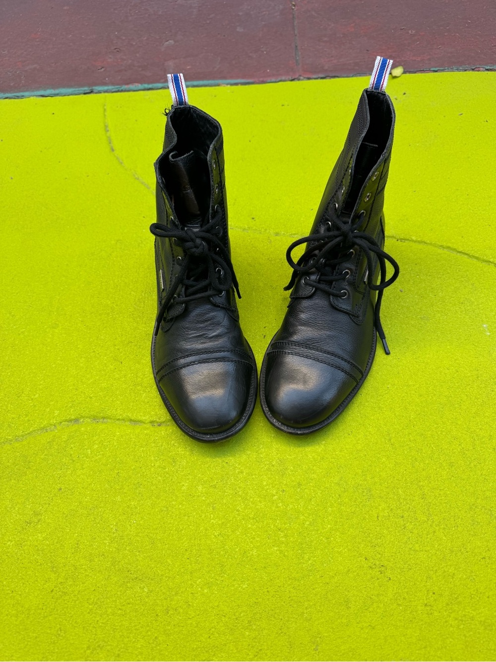 Diesel Black Leather Service Boots Cap Toe Lace Up Size 42